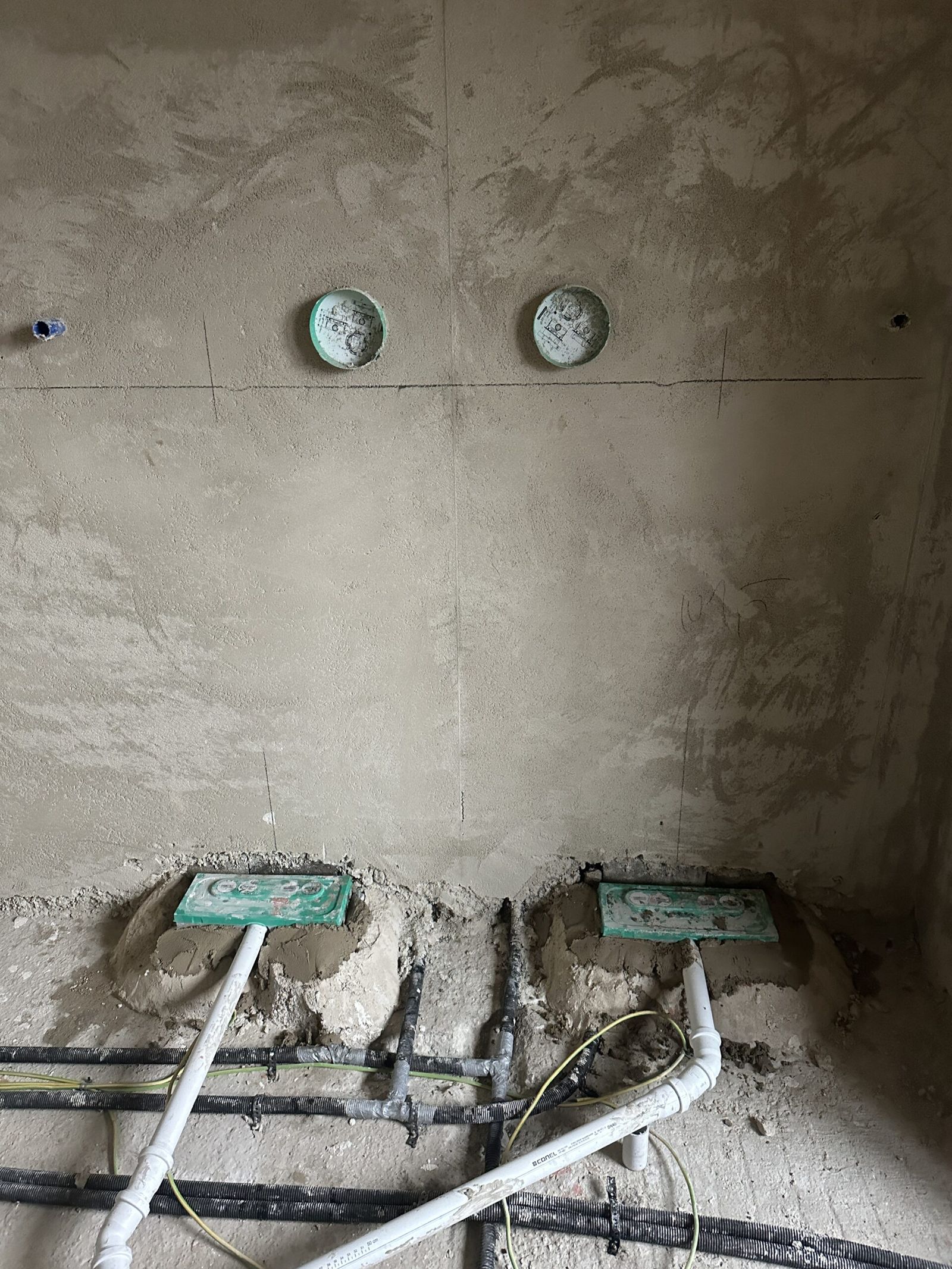 Travaux techniques en phase gros œuvre